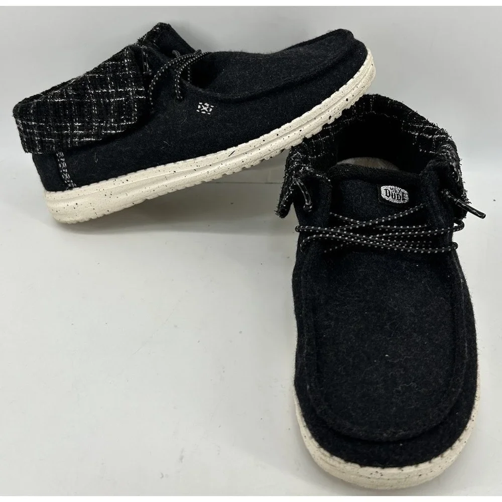 Hey Dude Wendy Fold Boot Slip On Comfort Shoes Black Youth‎ Size 5